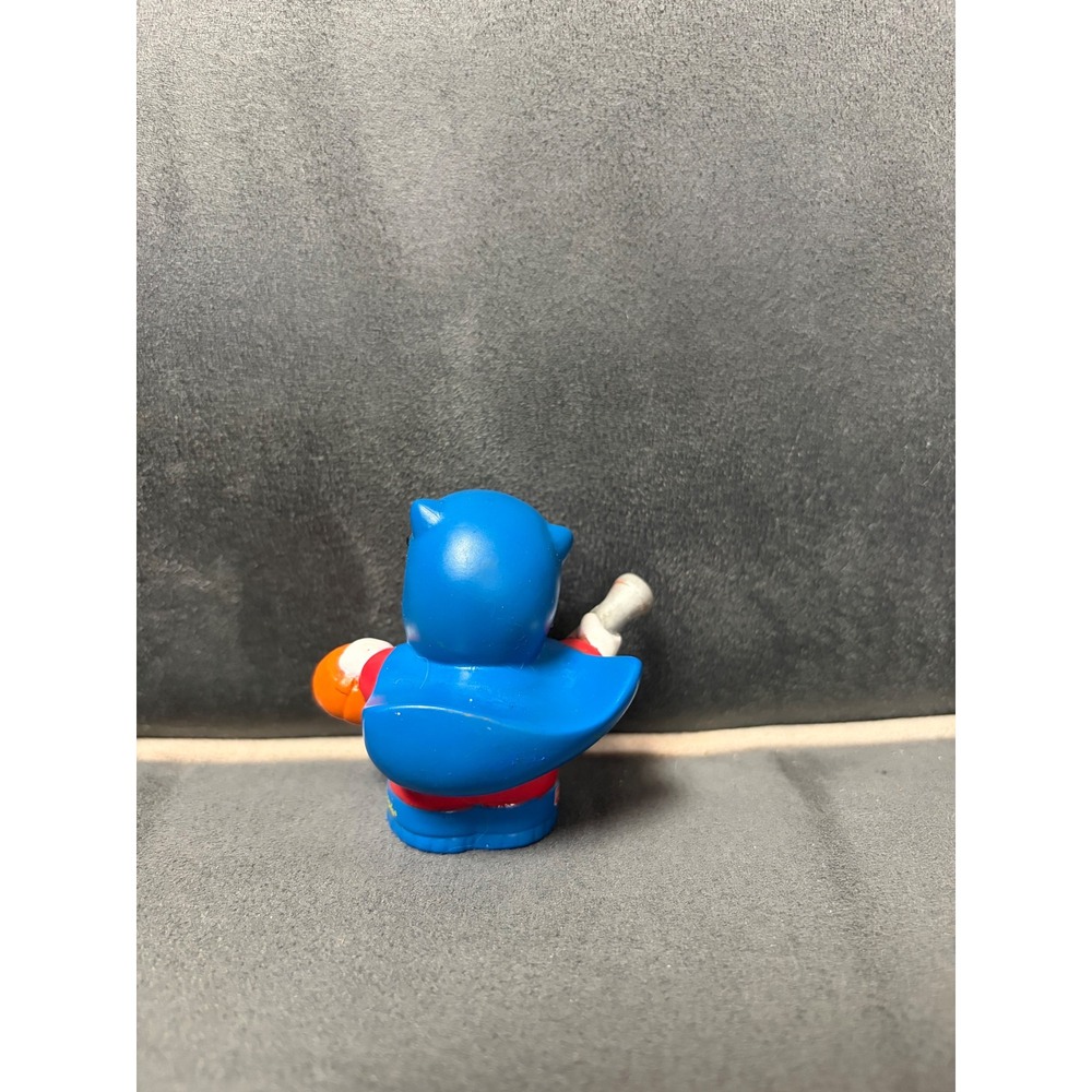 Fisher Price Little People Halloween Superhero Roberto Figure Flashlight Pumpkin - Picture 2 of 5